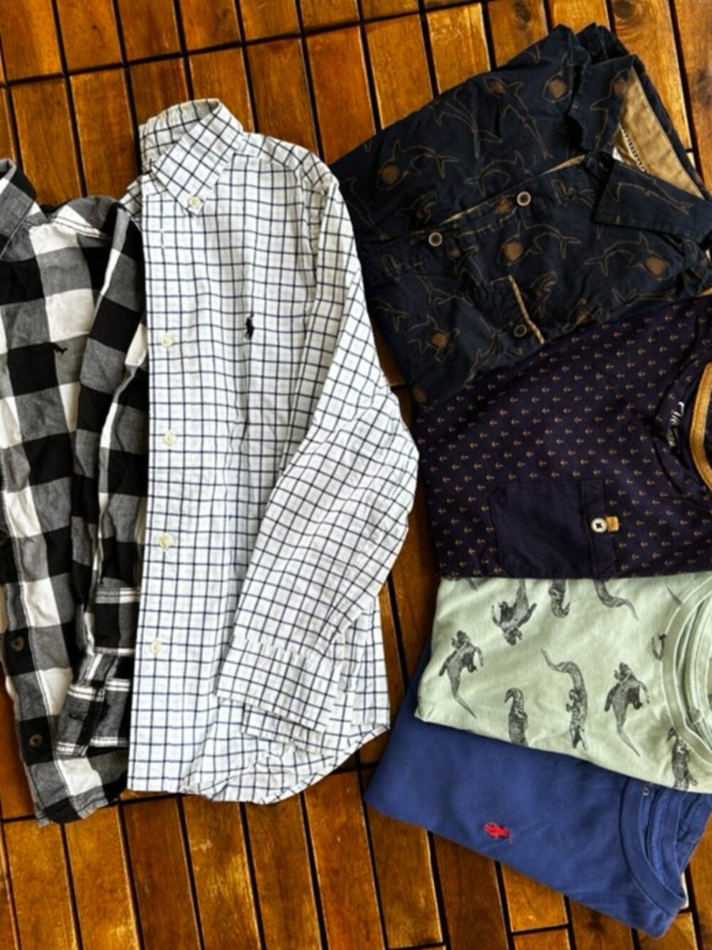 Boys Ages 8-10 Bundle of 32 items tops & bottoms